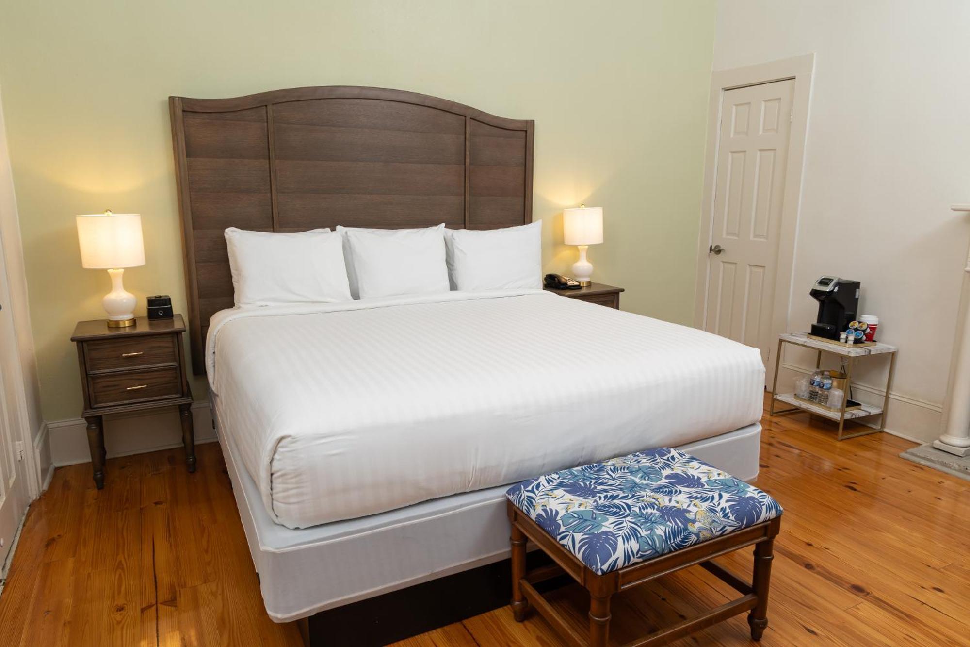 Inn On Ursulines, A French Quarter Guest Houses Property Новый Орлеан Экстерьер фото